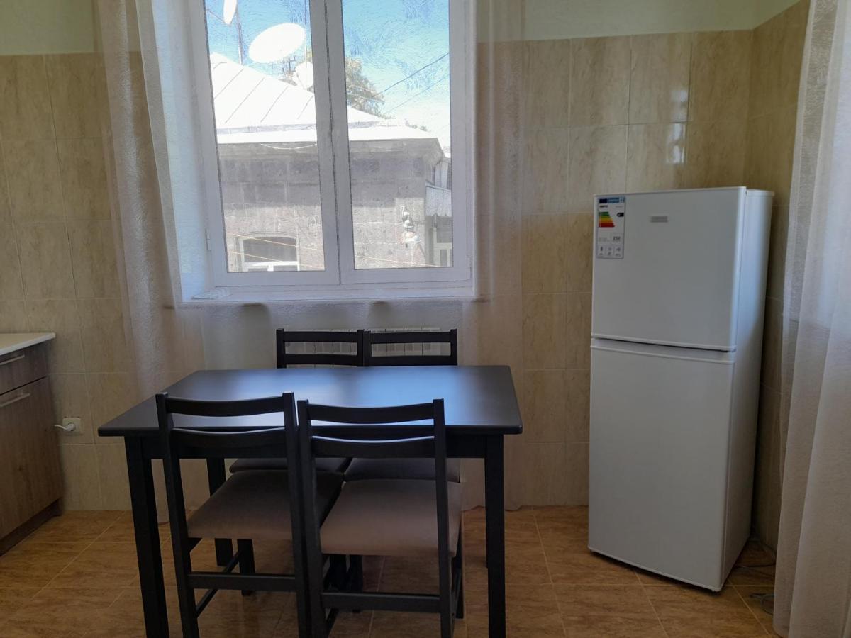 Melkonyan'S Home Gyumri Eksteriør bilde