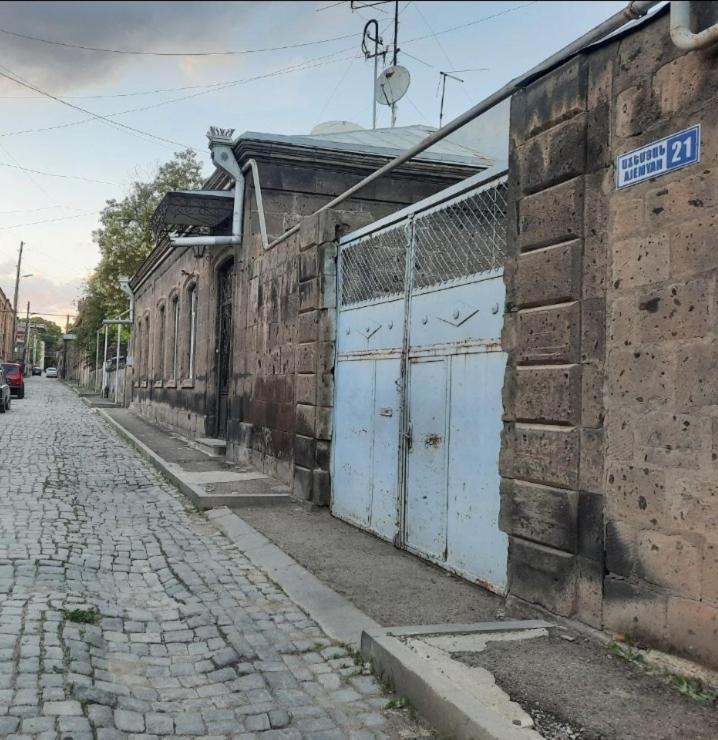 Melkonyan'S Home Gyumri Eksteriør bilde